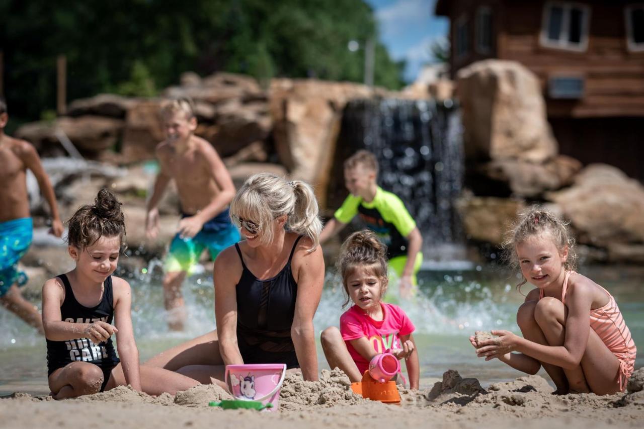 Natura Treescape Resort Wisconsin Dells Eksteriør bilde